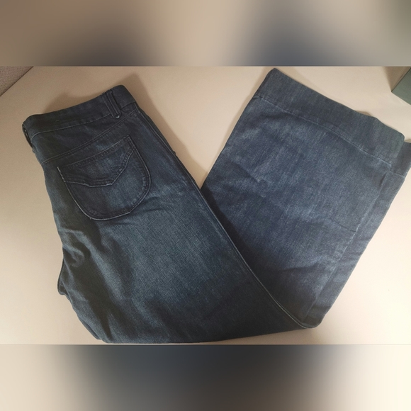 Jeans - Picture 4 of 4